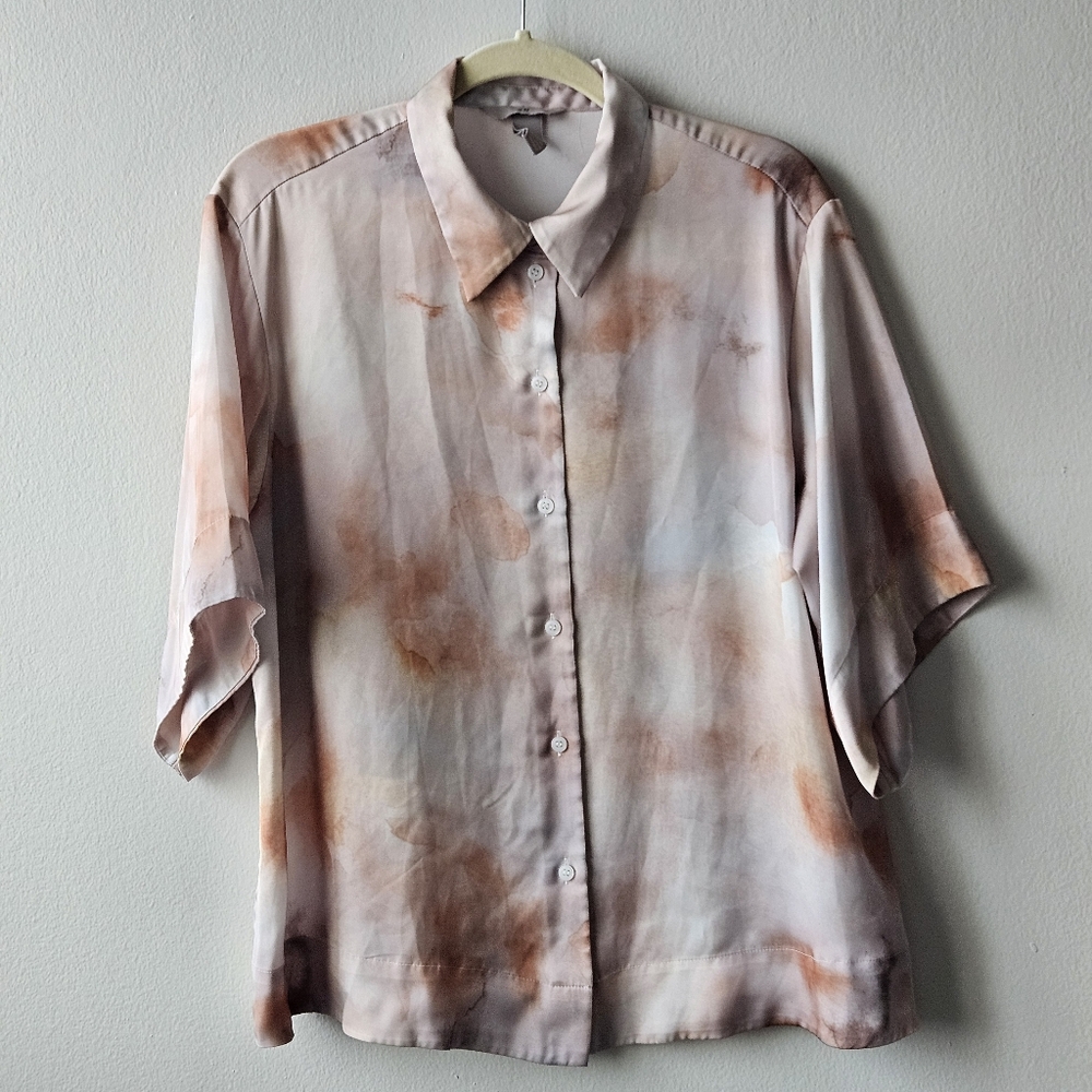 H&M Women's Medium M Oversized Boxy Abstract Print Satin Blouse Top Short Sleeve